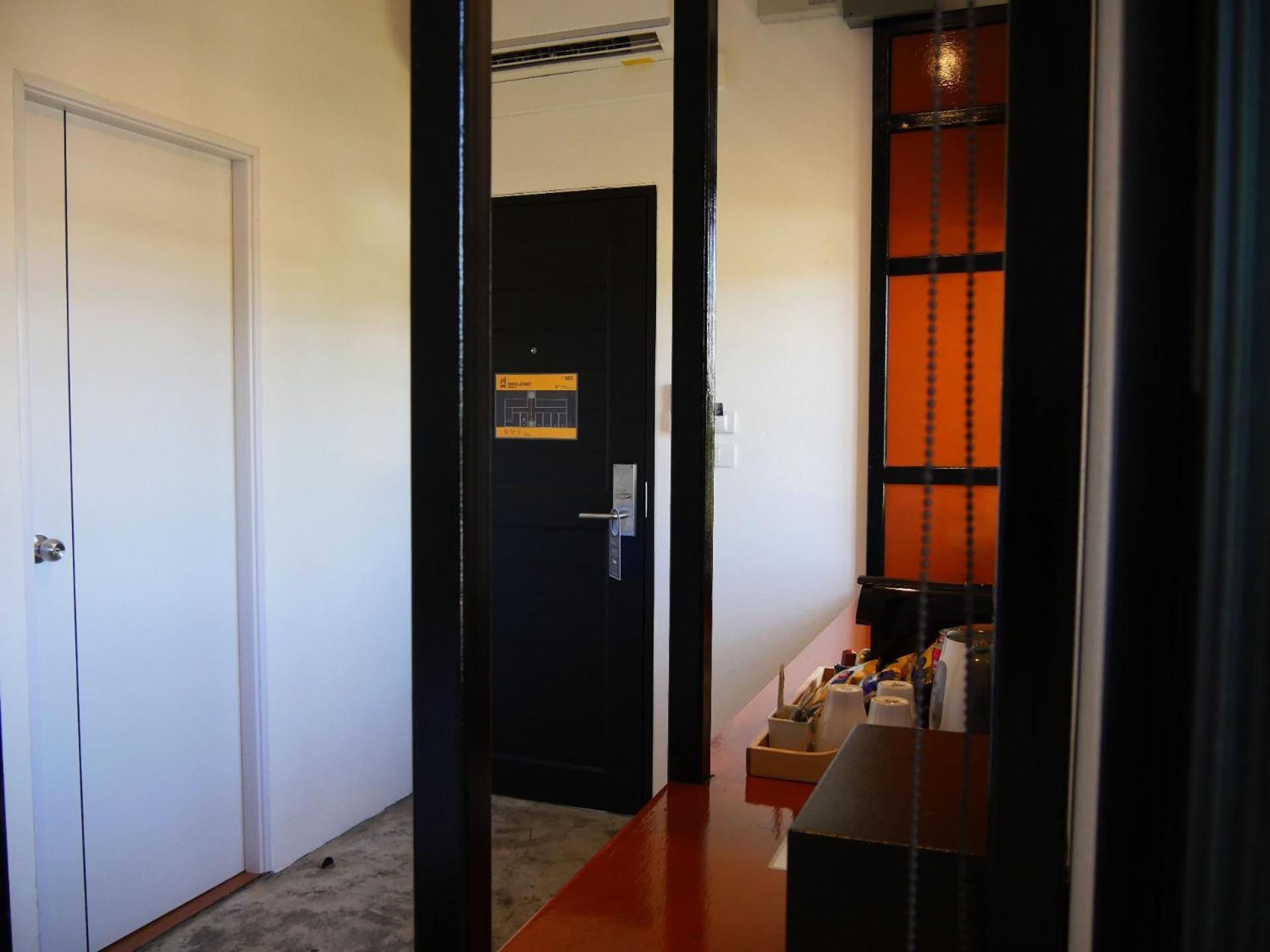 Book A Bed Poshtel - Sha Plus Phuket Exterior foto